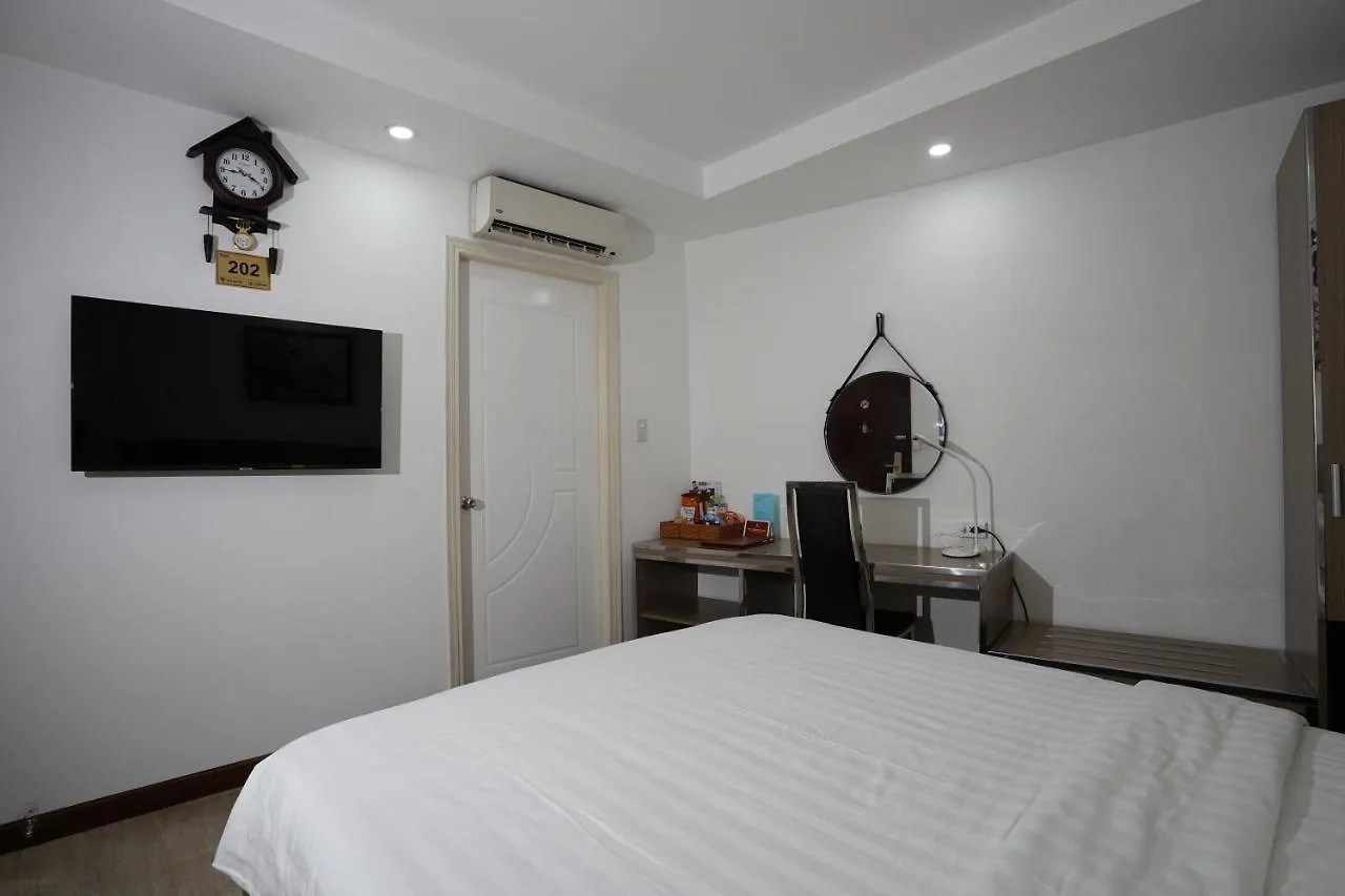 A25 Hotel - 14 Pho Duc Chinh Ho Chi Minh City 2*,