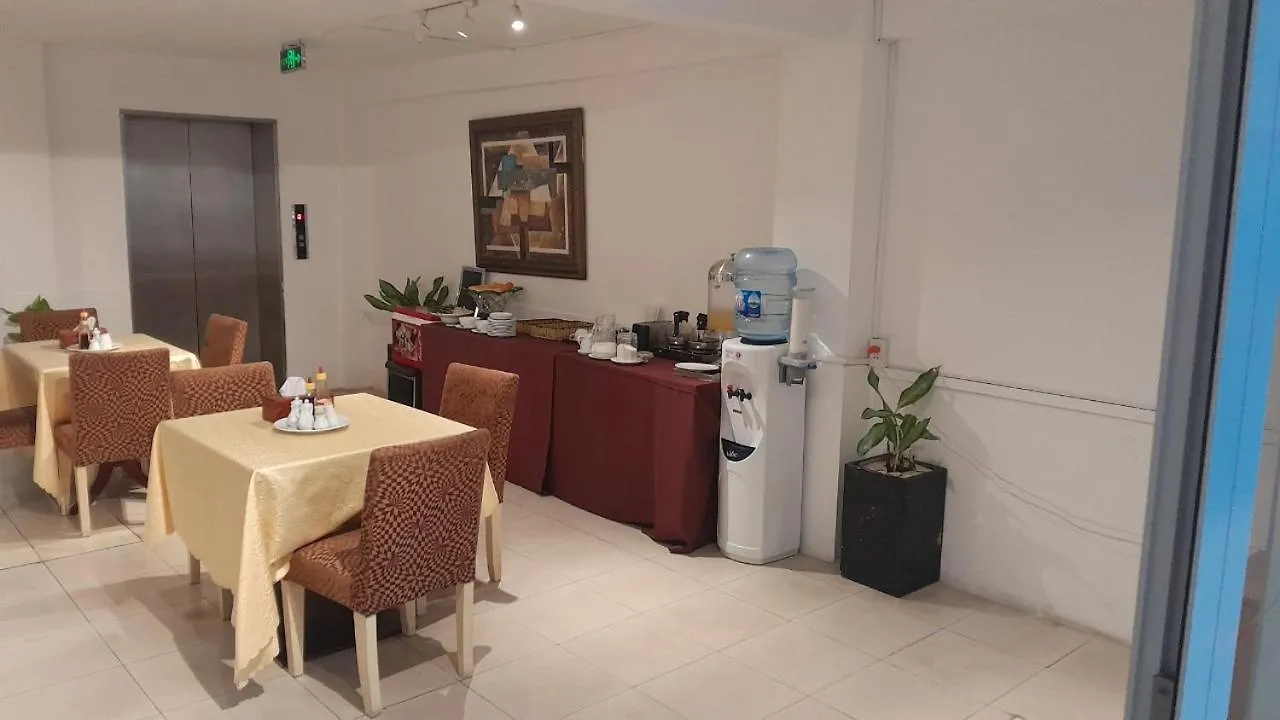 A25 Hotel - 14 Pho Duc Chinh Ho Chi Minh City 2*,