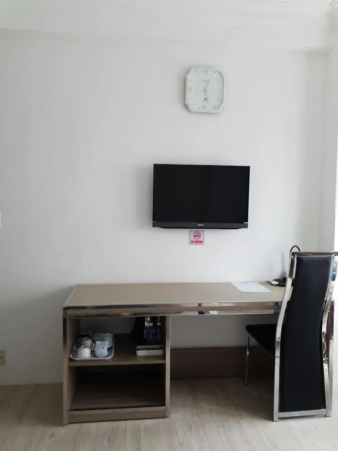 A25 Hotel - 14 Pho Duc Chinh Ho Chi Minh City 2*,